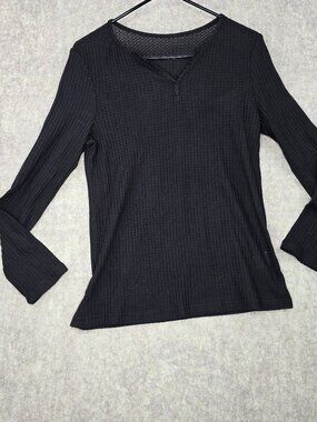 Black Waffle Knit Long Sleeve V-Neck Top